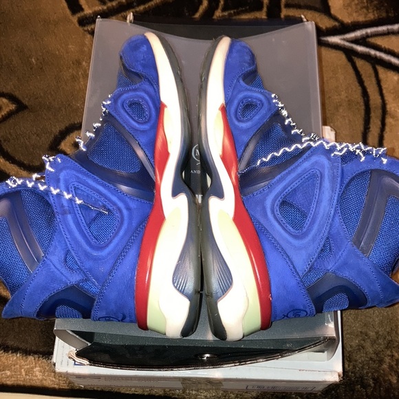 Puma - Picture 3 of 10